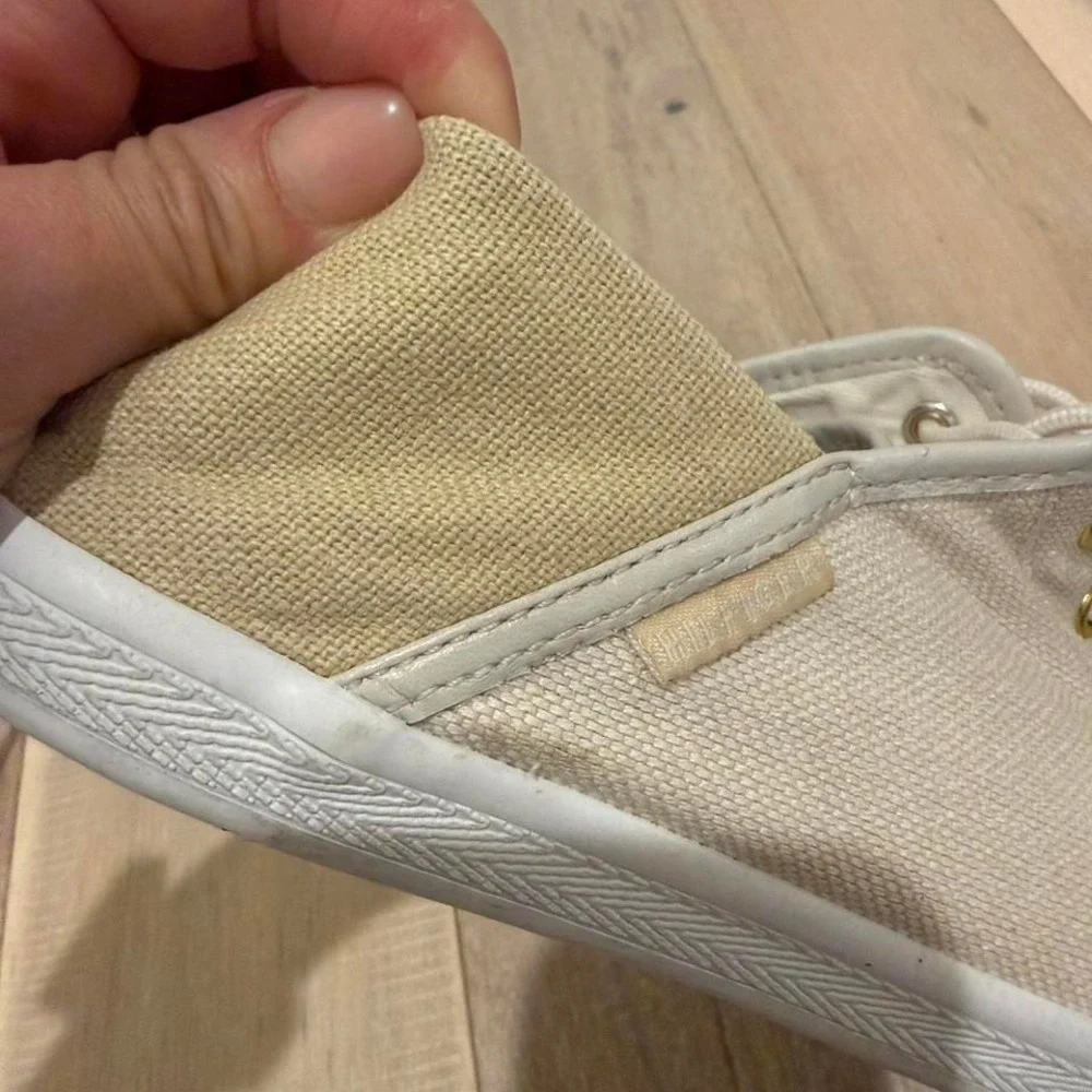 Tommy Hilfiger cream canvas sneakers Sz 11 #sneakers #lifestyle